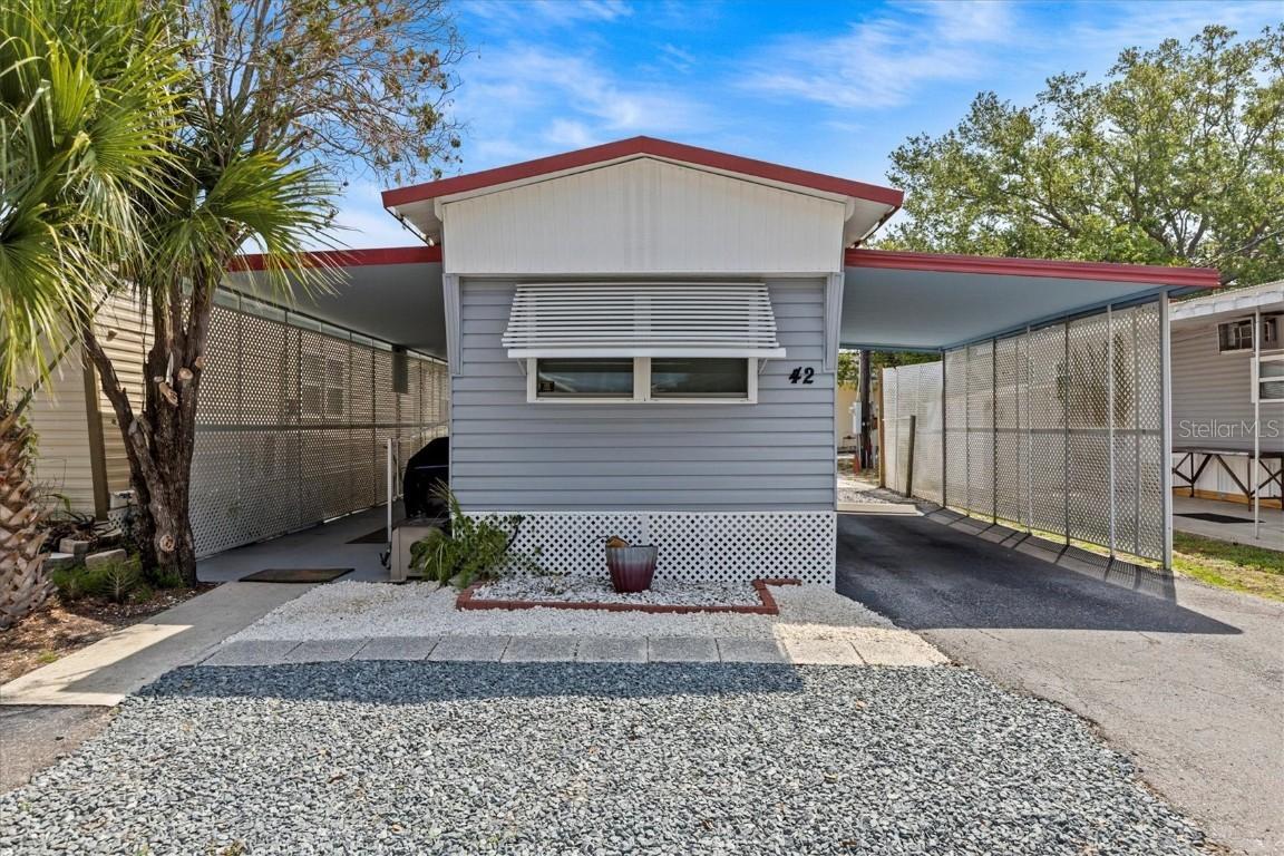 800 Chesapeake Dr. #42, Tarpon Springs, FL 34689