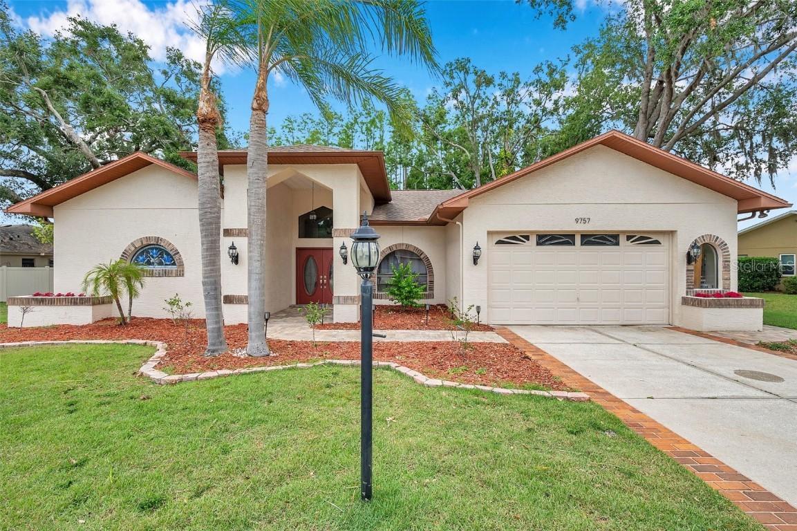 9757 Hermosillo Dr., New Port Richey, FL 34655