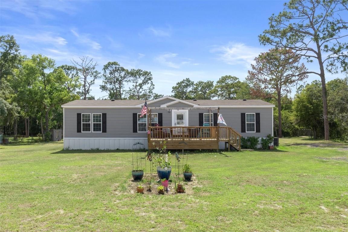 2110 S Colonial Ave., Homosassa, FL 34448