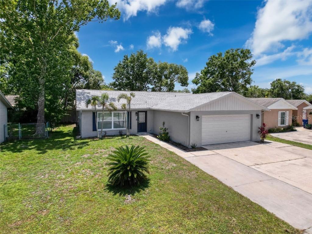7979 Avenal Loop, New Port Richey, FL 34655