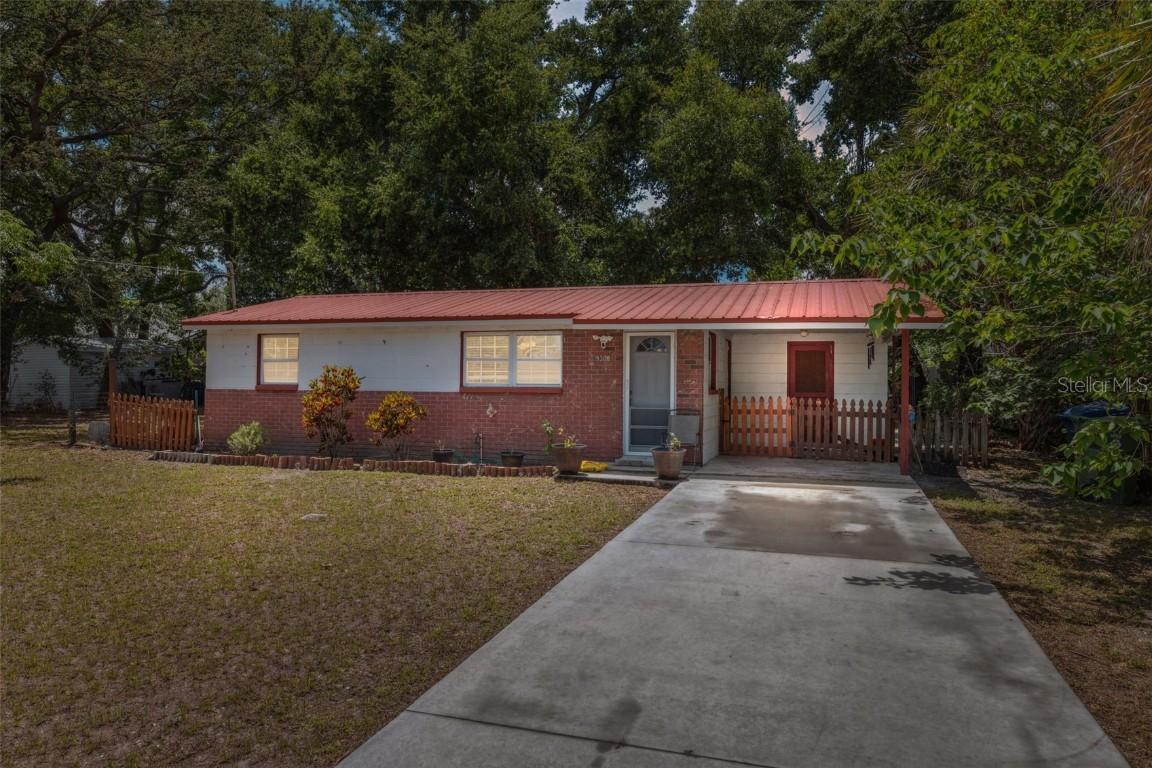 9306 21st St., Tampa, FL 33612
