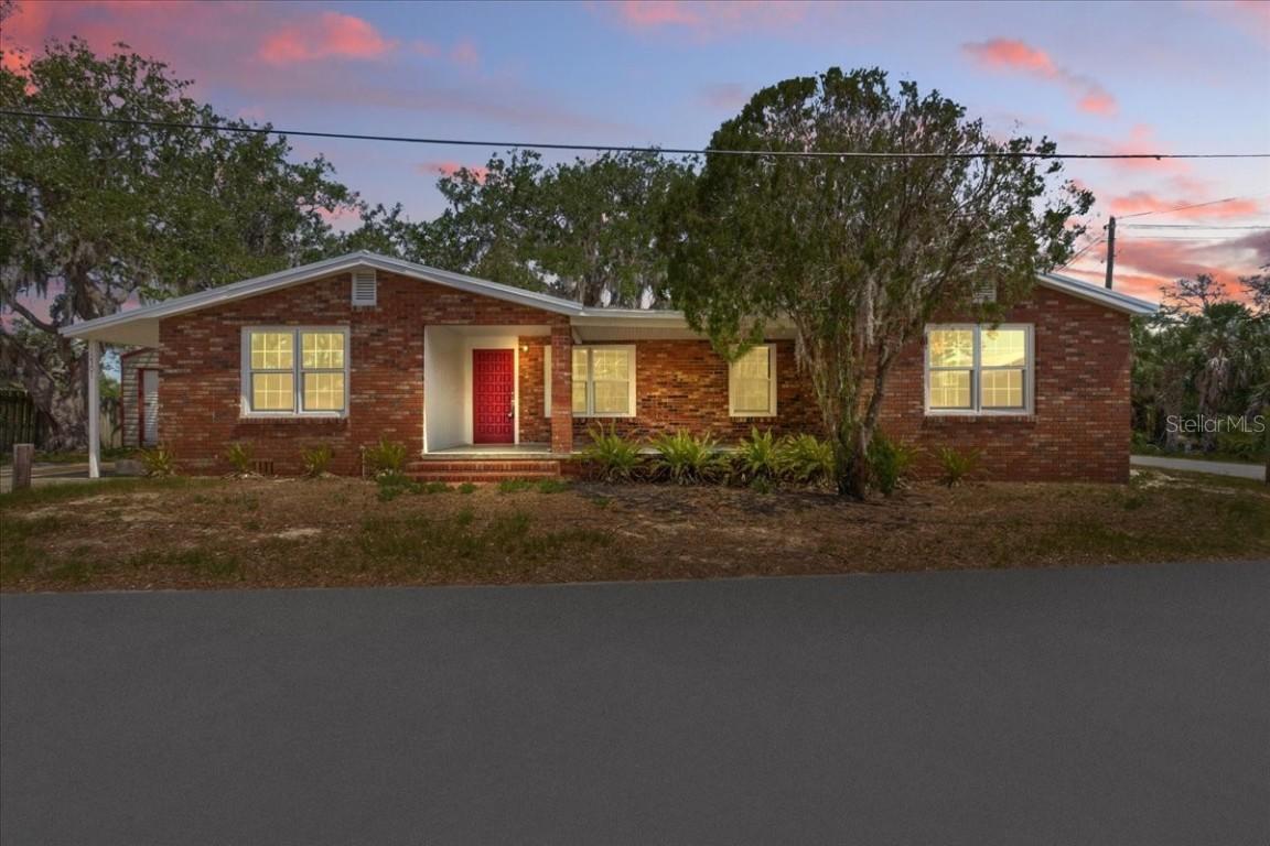 12301 Cedar St., Cedar Key, FL 32625