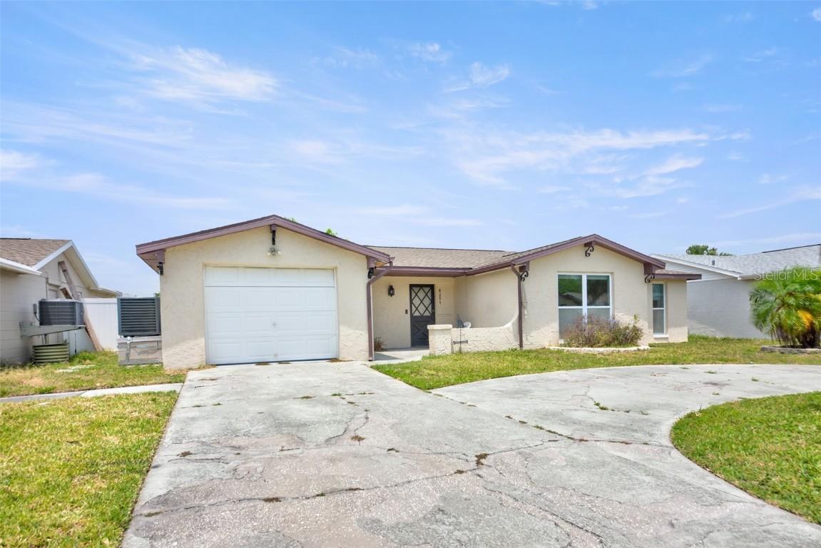 6231 Westport Dr., Port Richey, FL 34668