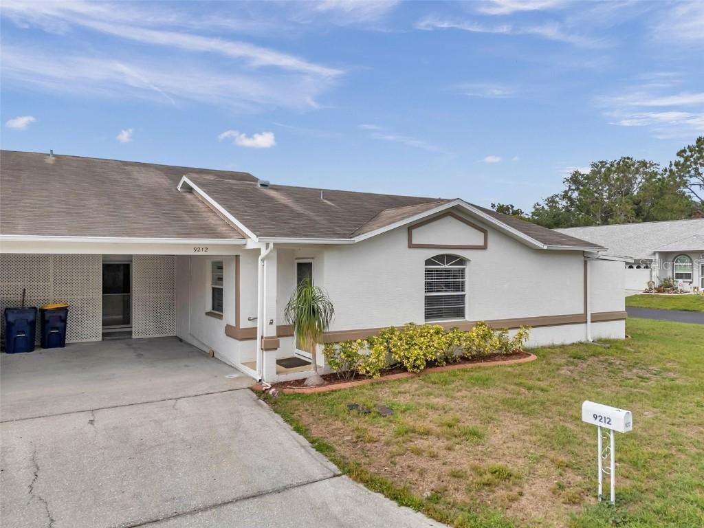 9212 Estrada Pl., New Port Richey, FL 34655