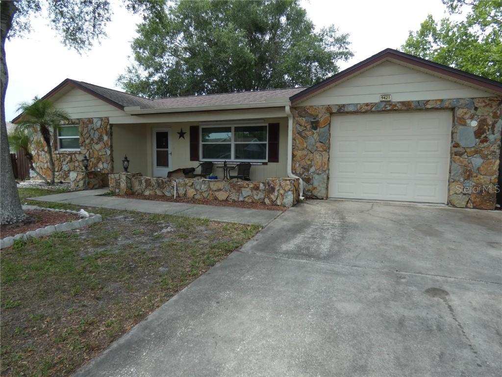 7421 Fairfax Dr., Port Richey, FL 34668