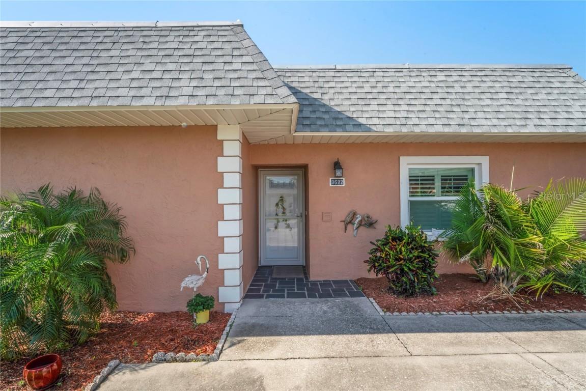 9622 Brassie Ct. #9, New Port Richey, FL 34655