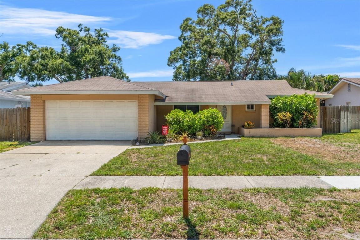 6656 Pinecrest Ln., Pinellas Park, FL 33781