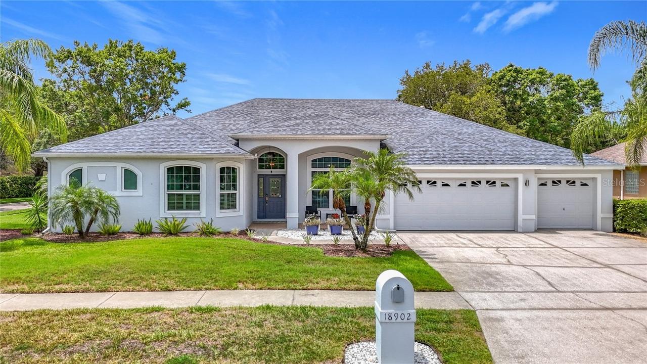 18902 Saint Laurent Dr., Lutz, FL 33558