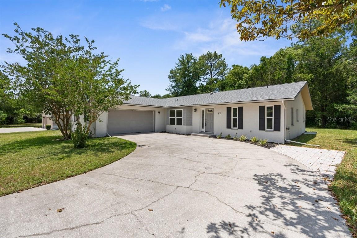53 Pine St., Homosassa, FL 34446
