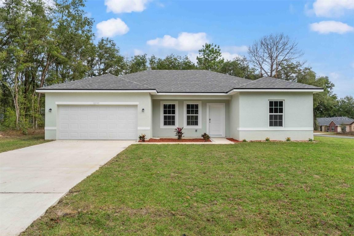 9908 N Essex Ter., Dunnellon, FL 34433