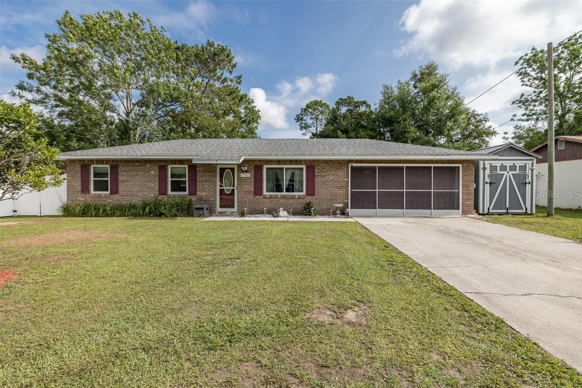 27263 Warner Ave., Brooksville, FL 34602