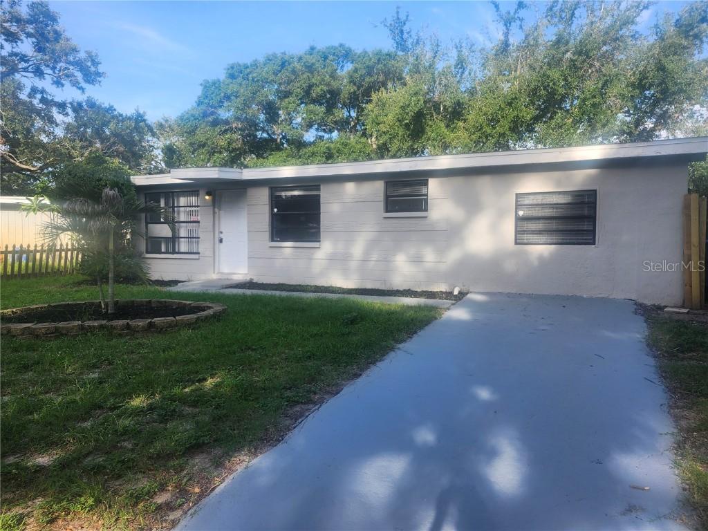 9432 84th St., Seminole, FL 33777