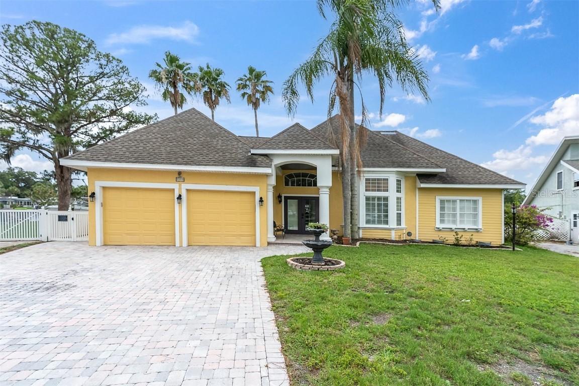 5440 Manatee Point Drive, New Port Richey, FL 34652