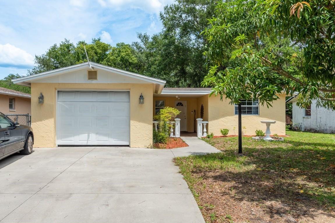 3140 Bahia Ave., Holiday, FL 34690