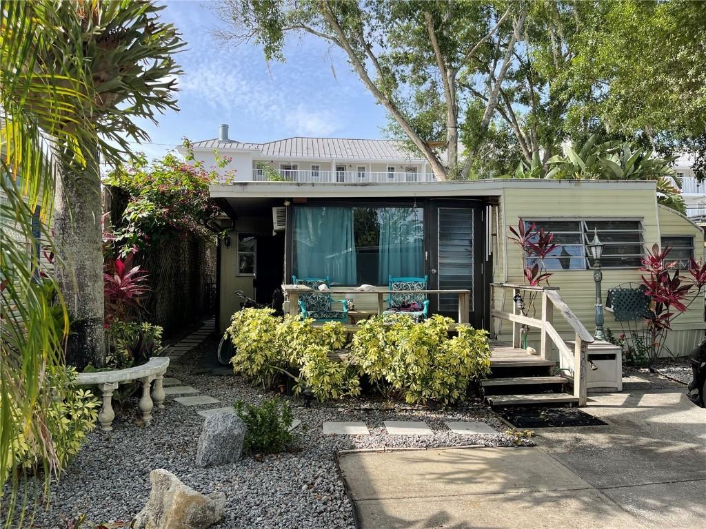 21045 Lazy Days Cir., Lutz, FL 33558
