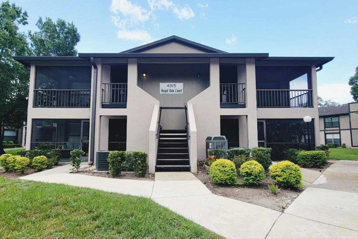 4015 Angel Oak Ct. #201, Tampa, FL 33613