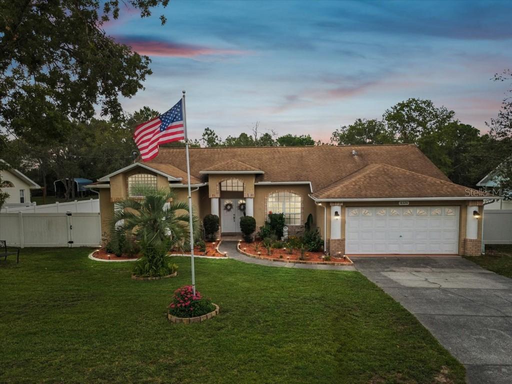 8324 Nightingale Rd., Weeki Wachee, FL 34613
