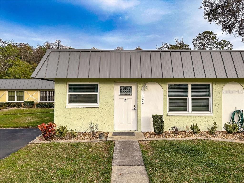 11722 Carissa Ln. #49A, New Port Richey, FL 34654