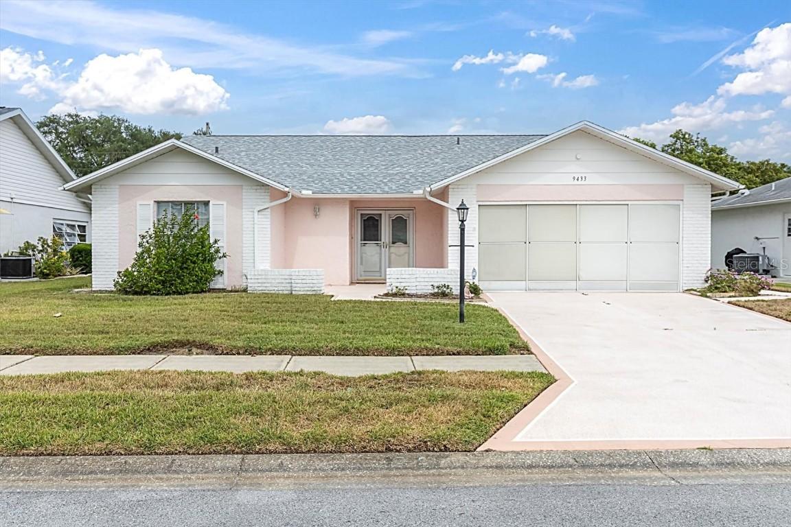 9433 Stonewall Ln., New Port Richey, FL 34655