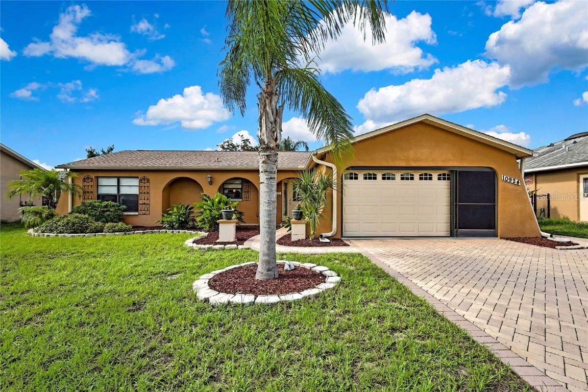 10924 Archway Ave., Hudson, FL 34667