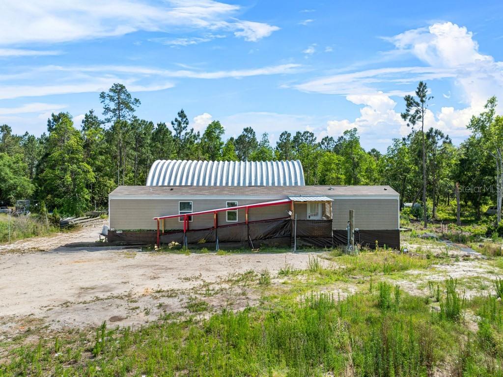 14300 Beverly Dr., Astatula, FL 34705