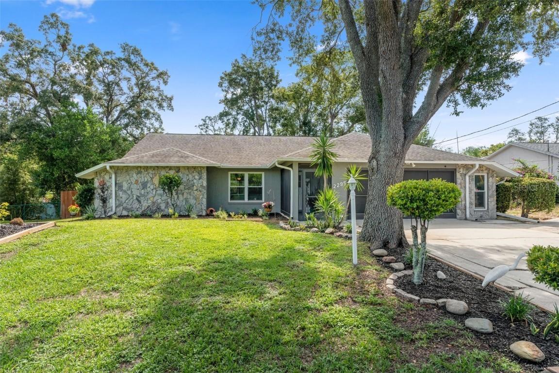 2295 Rio Cir., Spring Hill, FL 34608