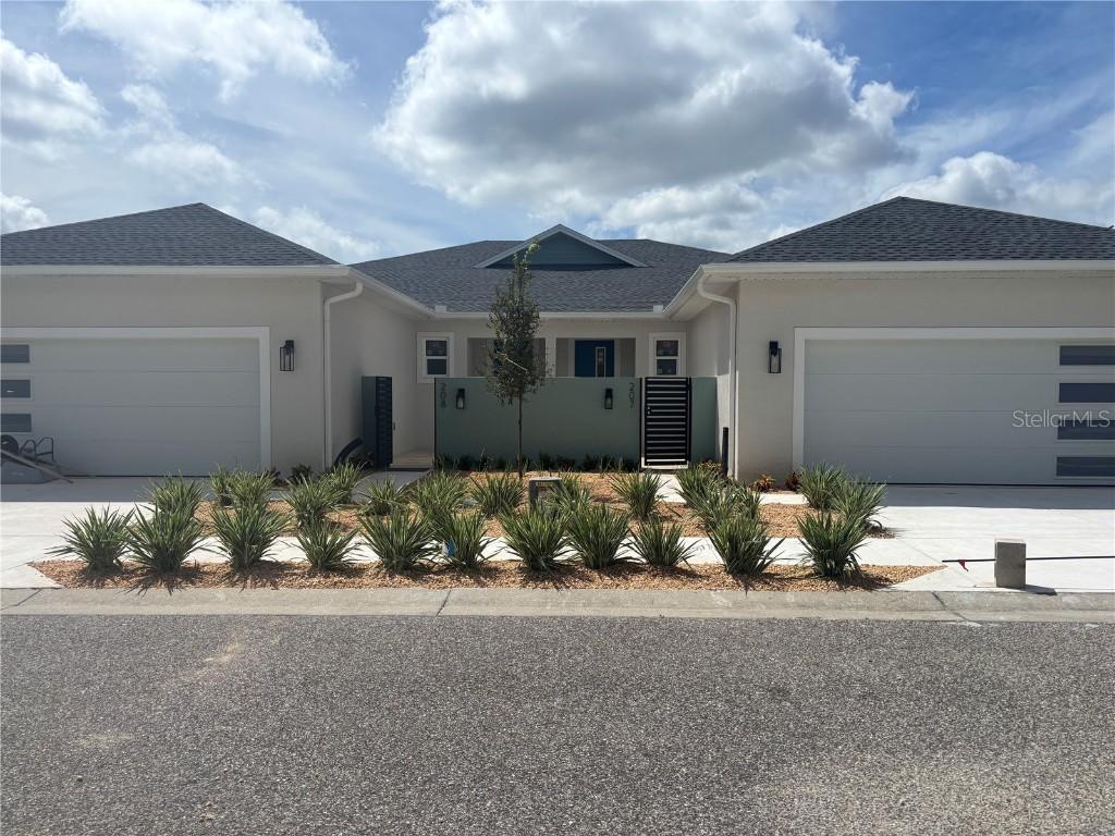 199 E Live Oak St., Tarpon Springs, FL 34689