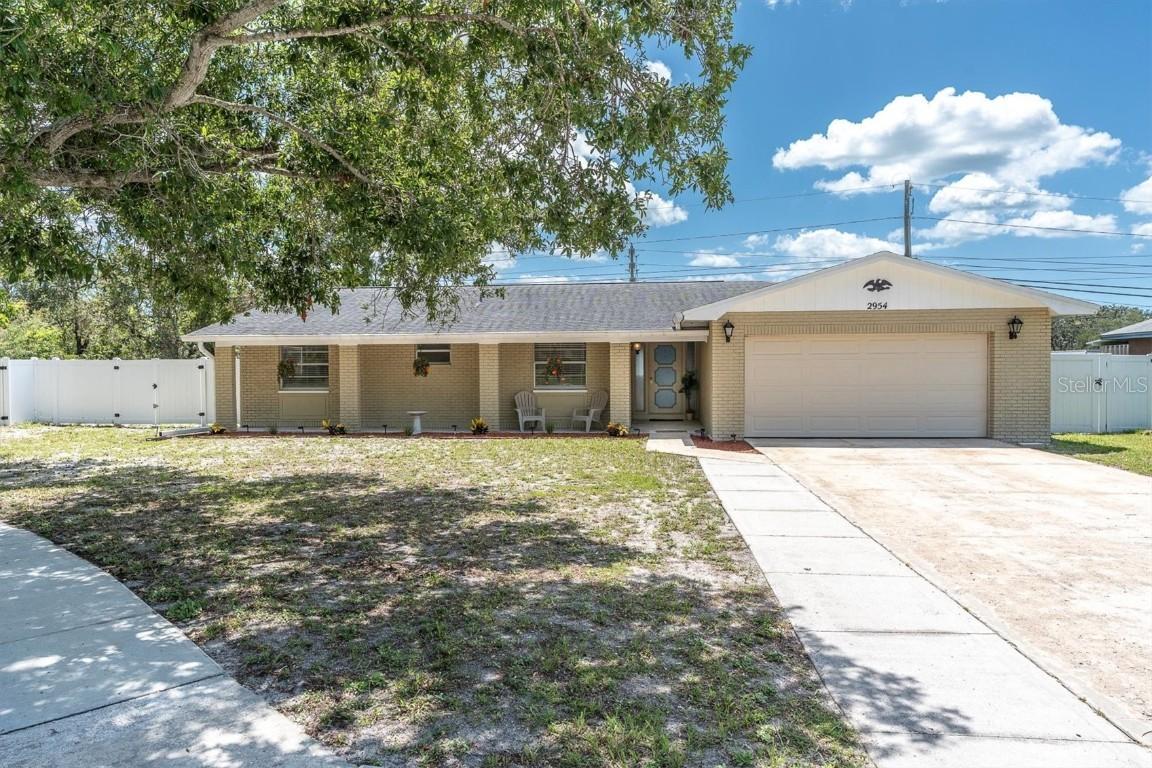 2954 Leisure Ct., Dunedin, FL 34698