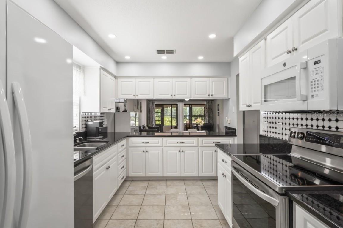 7715 Radcliffe Cir., Port Richey, FL 34668