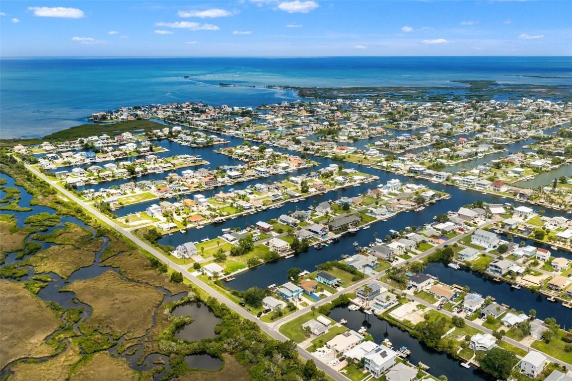 4098 Diaz Ct., Hernando Beach, FL 34607