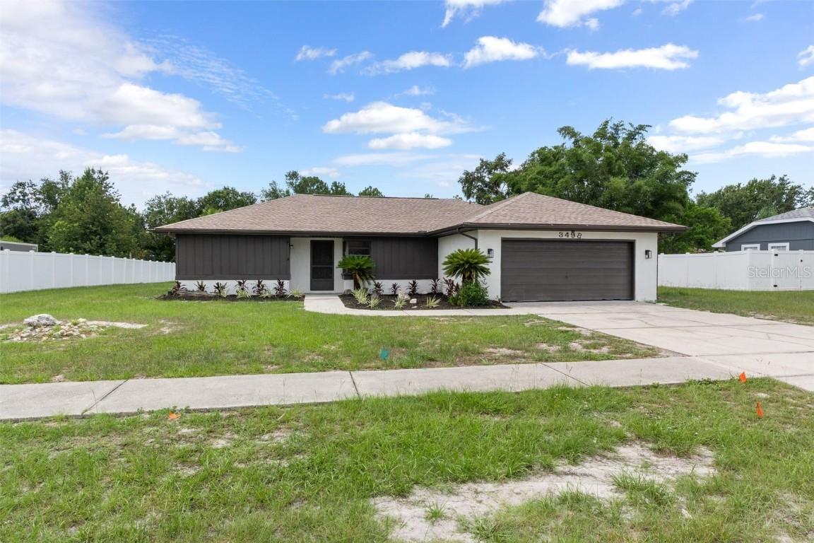 3498 Plaza Ave., Spring Hill, FL 34608