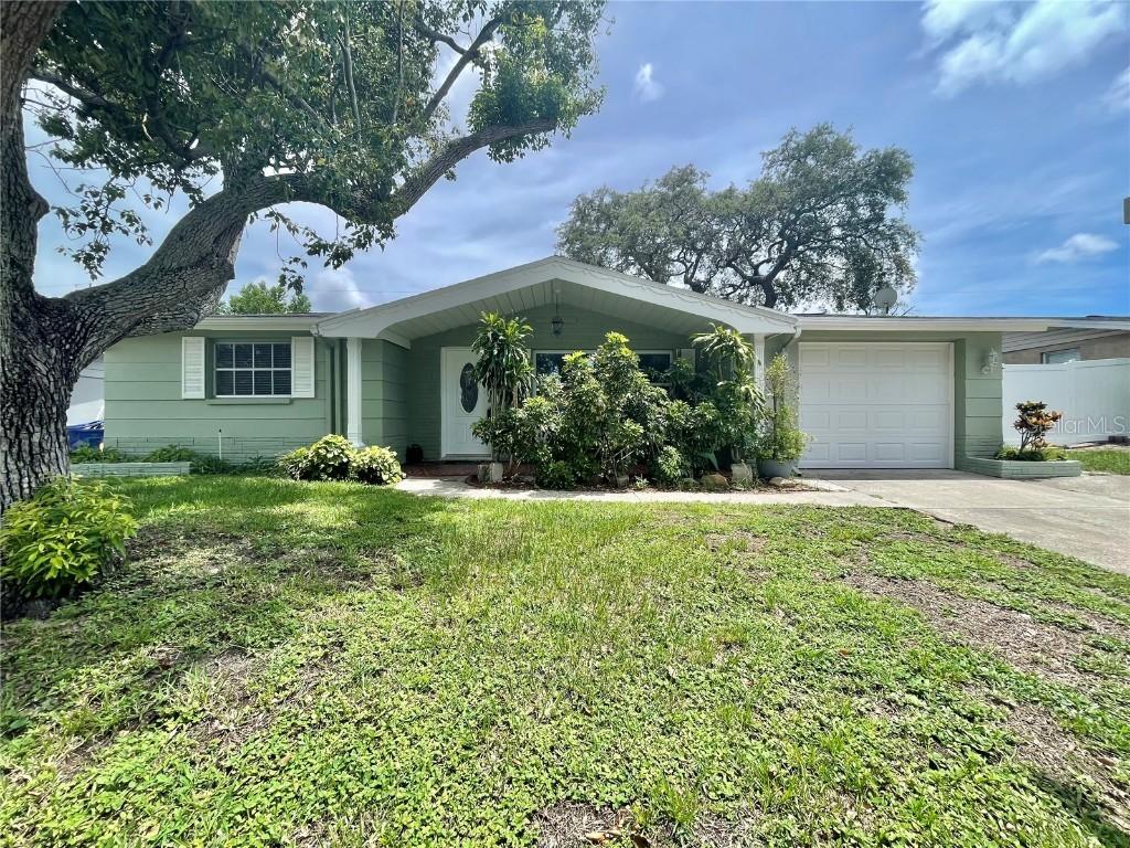 5108 Perennial Dr., Holiday, FL 34690