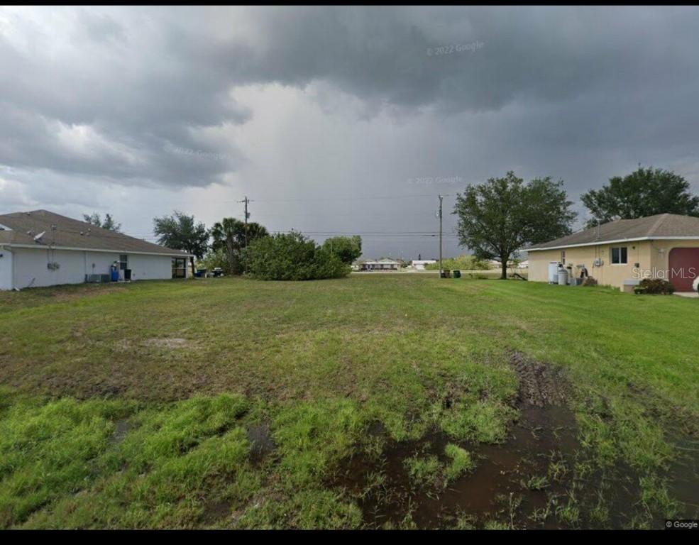 2121 NE 15th Ln., Cape Coral, FL 33909