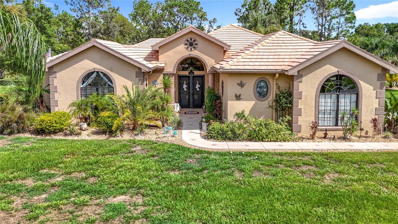 1 Speceberry Cir., Homosassa, FL 34446