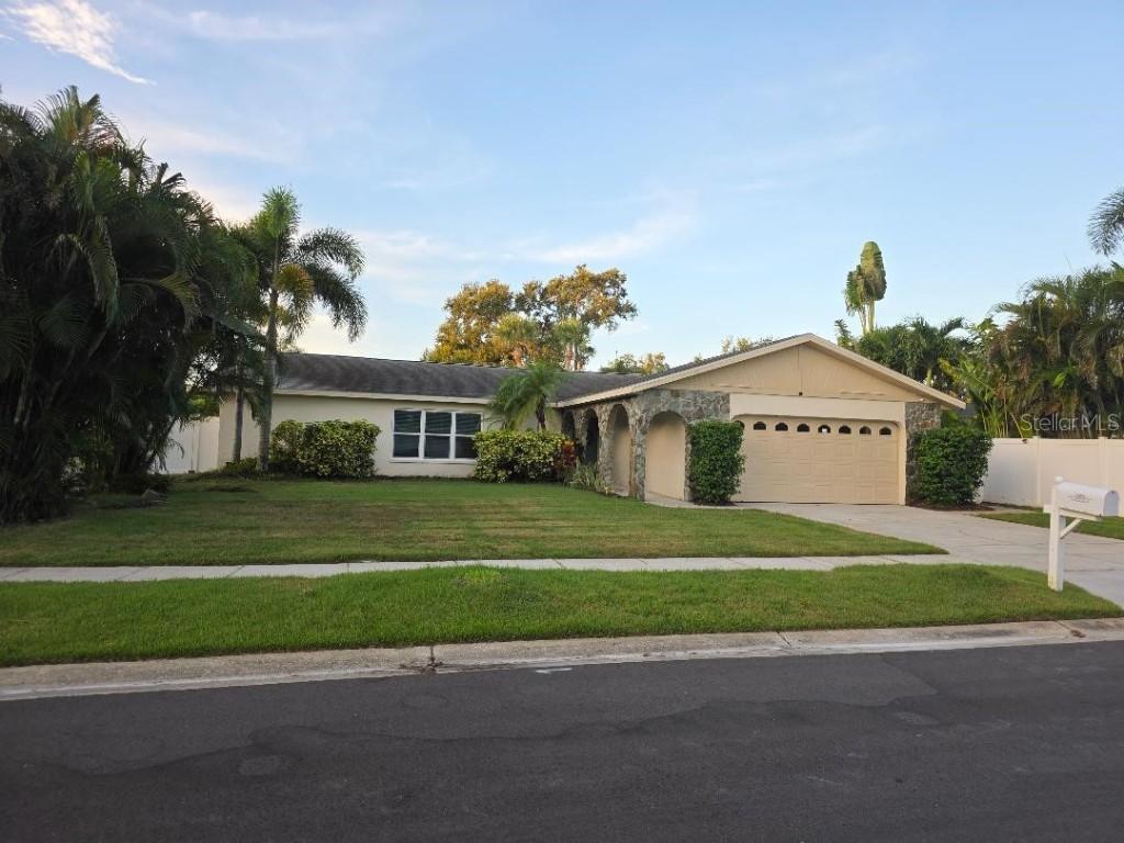 11932 99th Ave Ave., Seminole, FL 33772