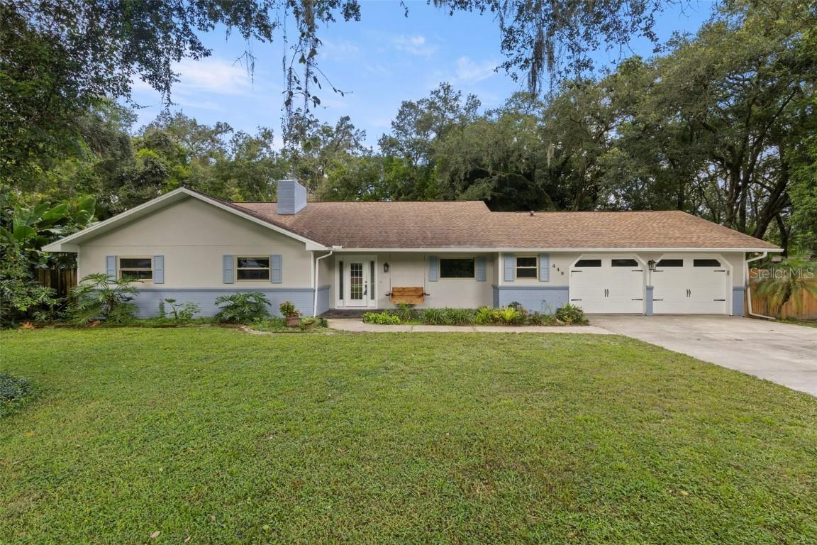 449 Monroe Ave., Brooksville, FL 34604