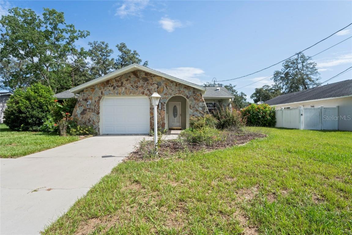 9015 Pemberton St., Spring Hill, FL 34608