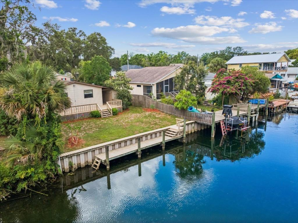 6325 Sebring St., Weeki Wachee, FL 34607