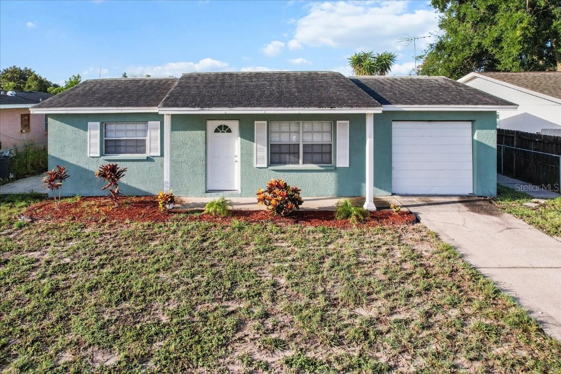 8422 Paxton Dr., Port Richey, FL 34668