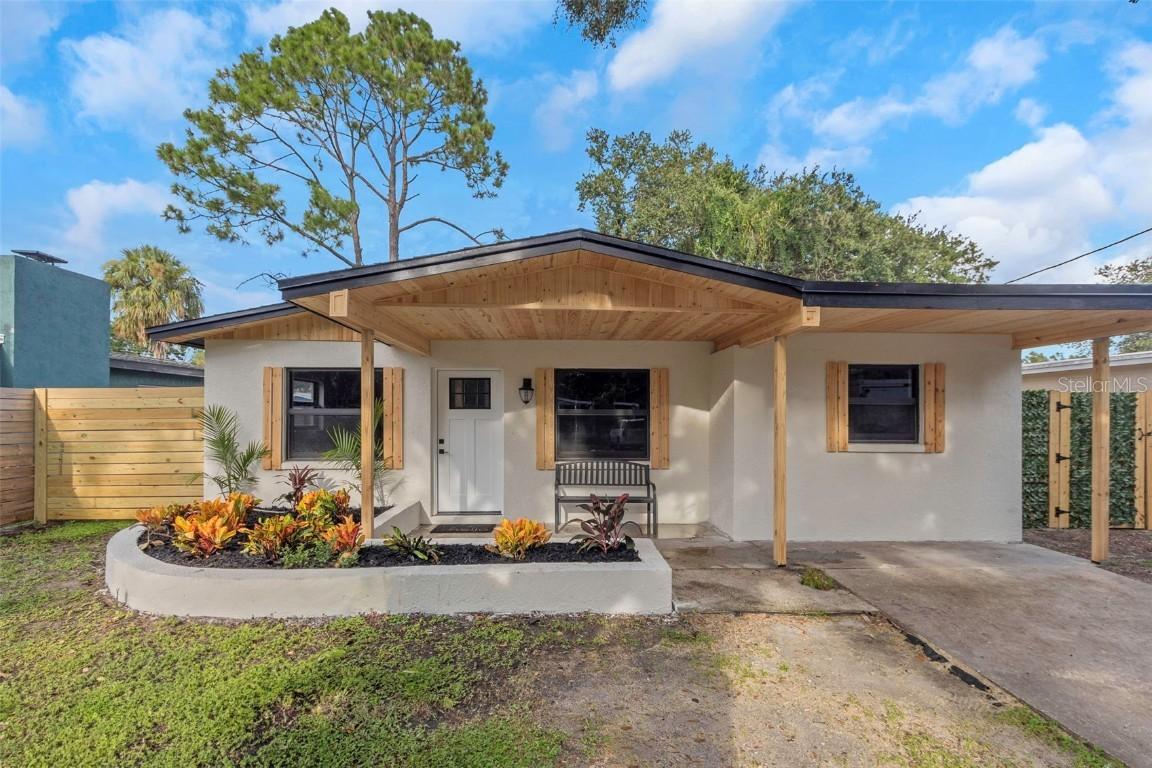 6810 S Wall St., Tampa, FL 33616