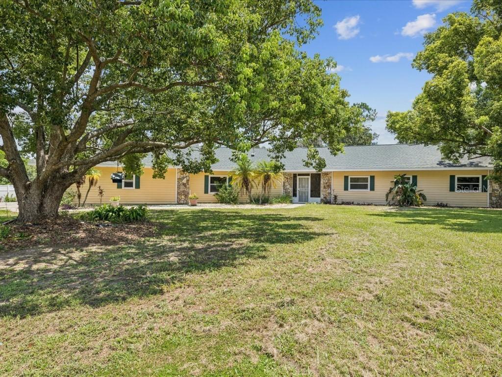 5808 Carina Trace, Wesley Chapel, FL 33545