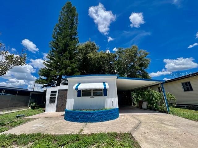 2122 Kepner Dr., Holiday, FL 34691