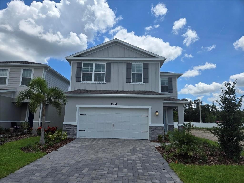 4527 Spire Run, Lakewood Ranch, FL 34211