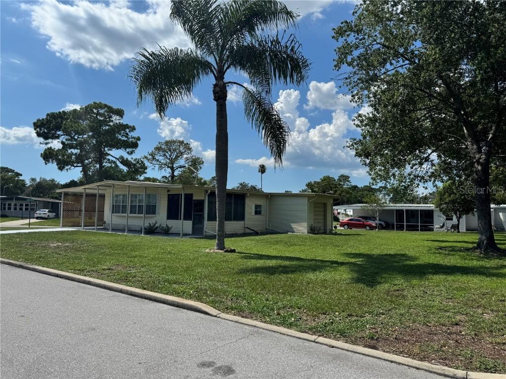 7532 Country Club Dr., Brooksville, FL 34613