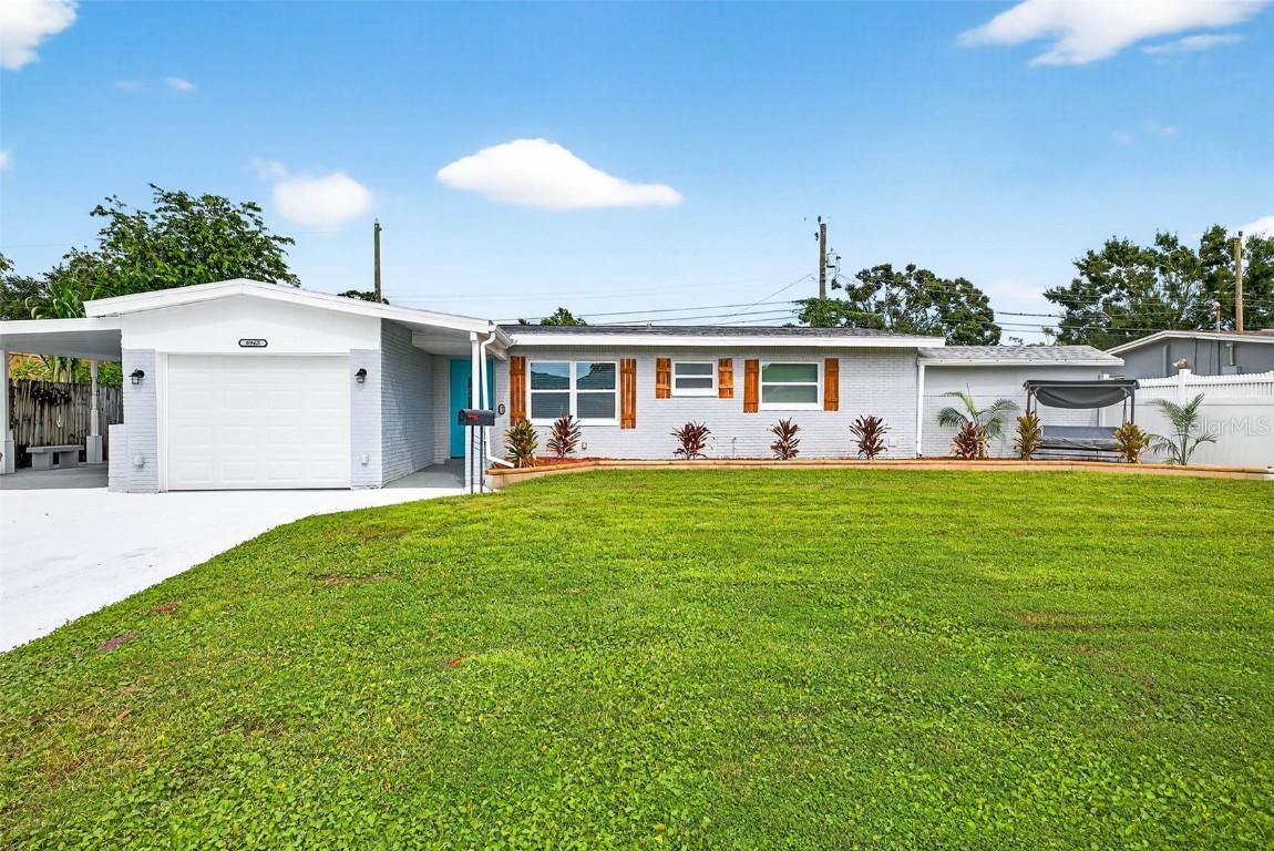 6965 21st St., St Petersburg, FL 33702