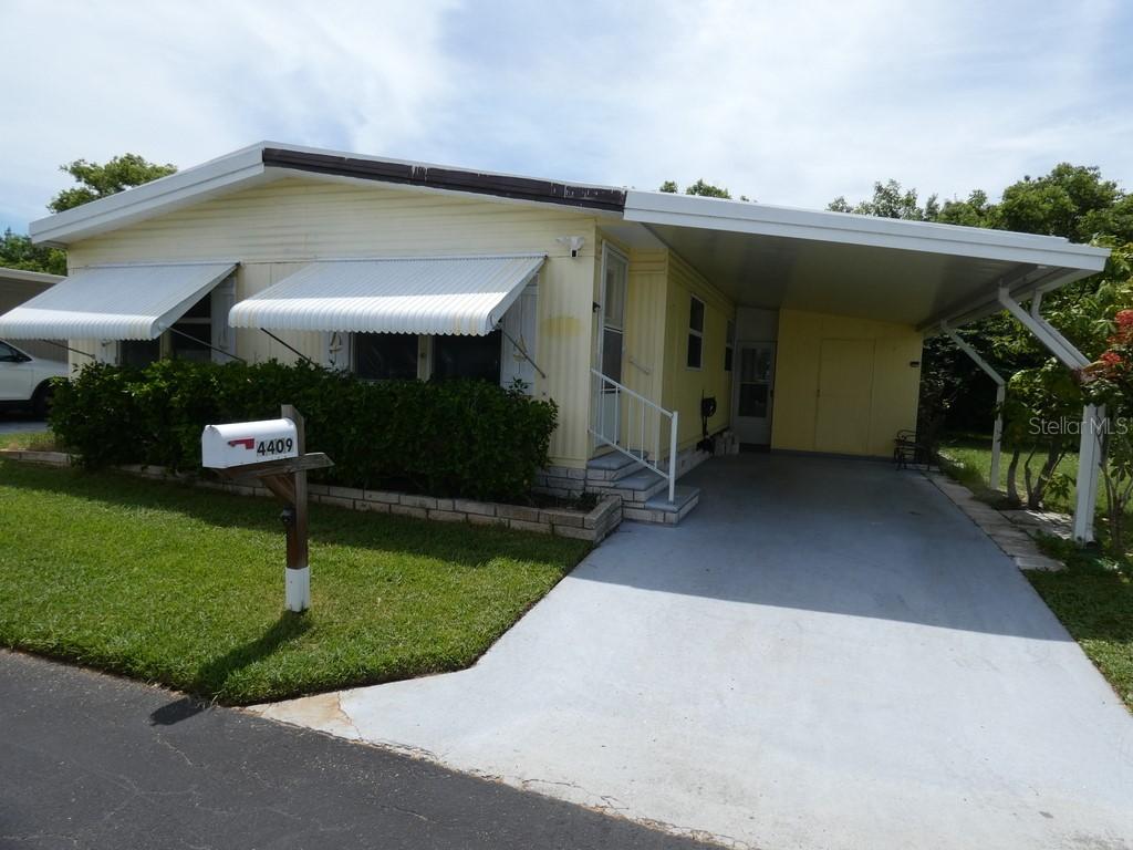 4409 Tucker Sq., New Port Richey, FL 34652
