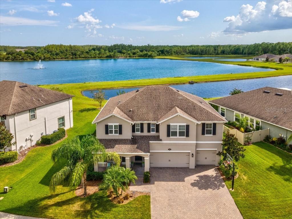 18292 Roseate Dr., Lutz, FL 33558