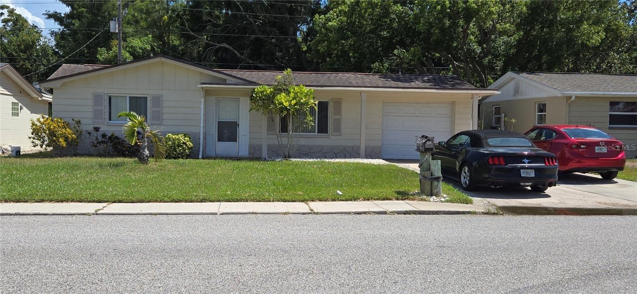 3804 Beacon Square Dr., Holiday, FL 34691