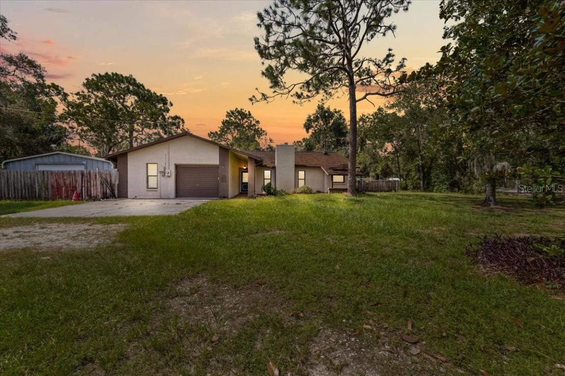 11712 Foxfire Dr., Hudson, FL 34669