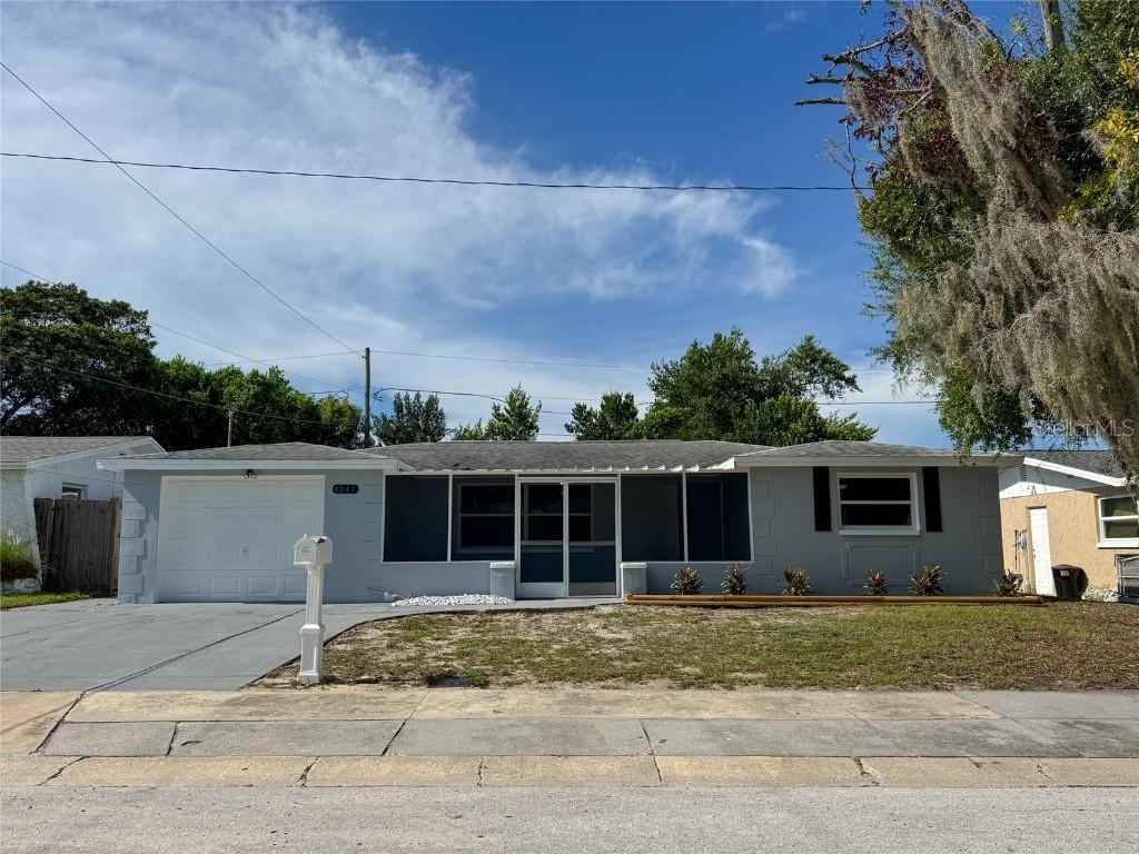 4241 Canterberry Dr., Holiday, FL 34691